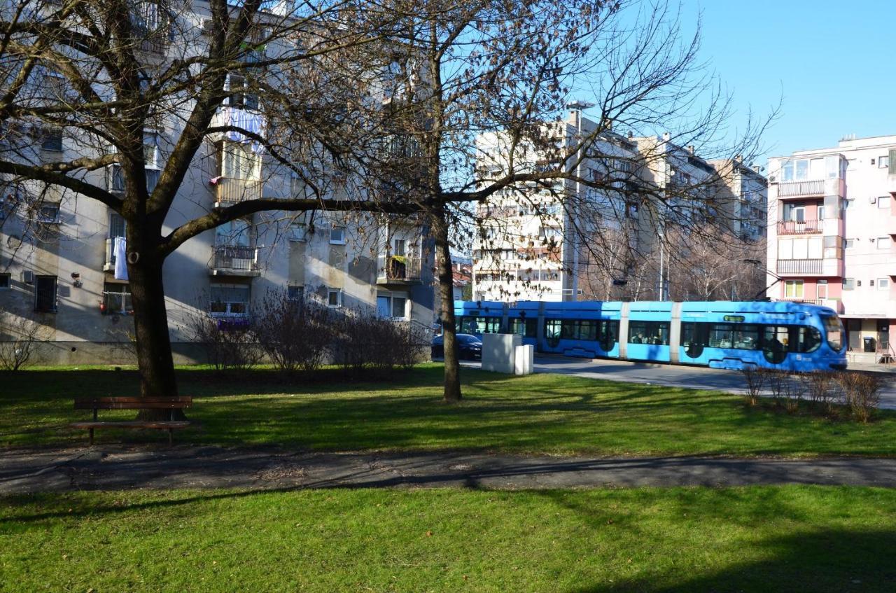 Studio Apartment Maestral ザグレブ エクステリア 写真